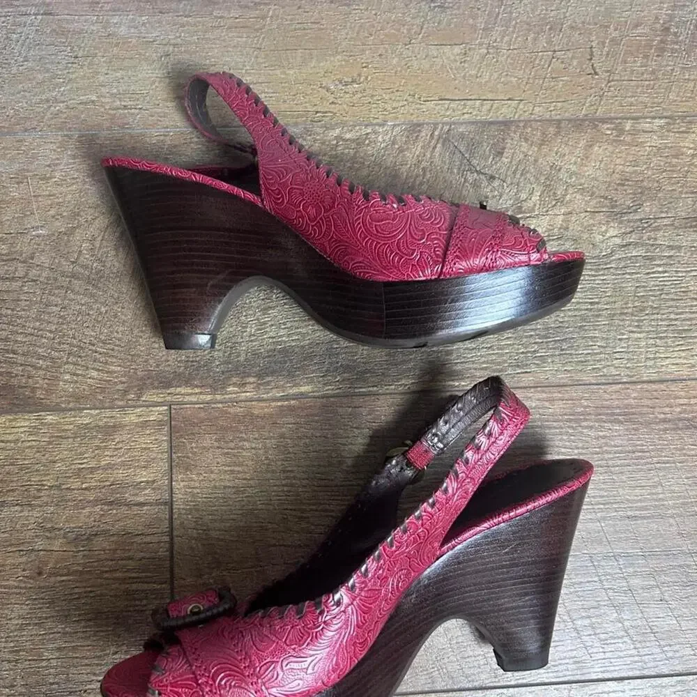 Vince camuto cherry leather heels